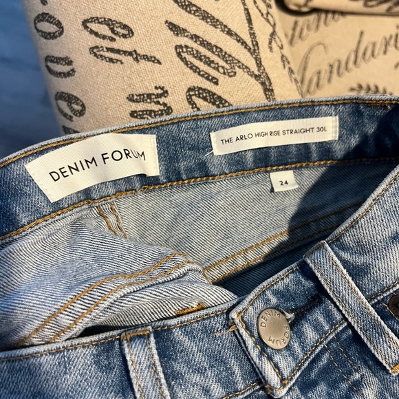 Aritzia Arlo jeans - Picture 3 of 5